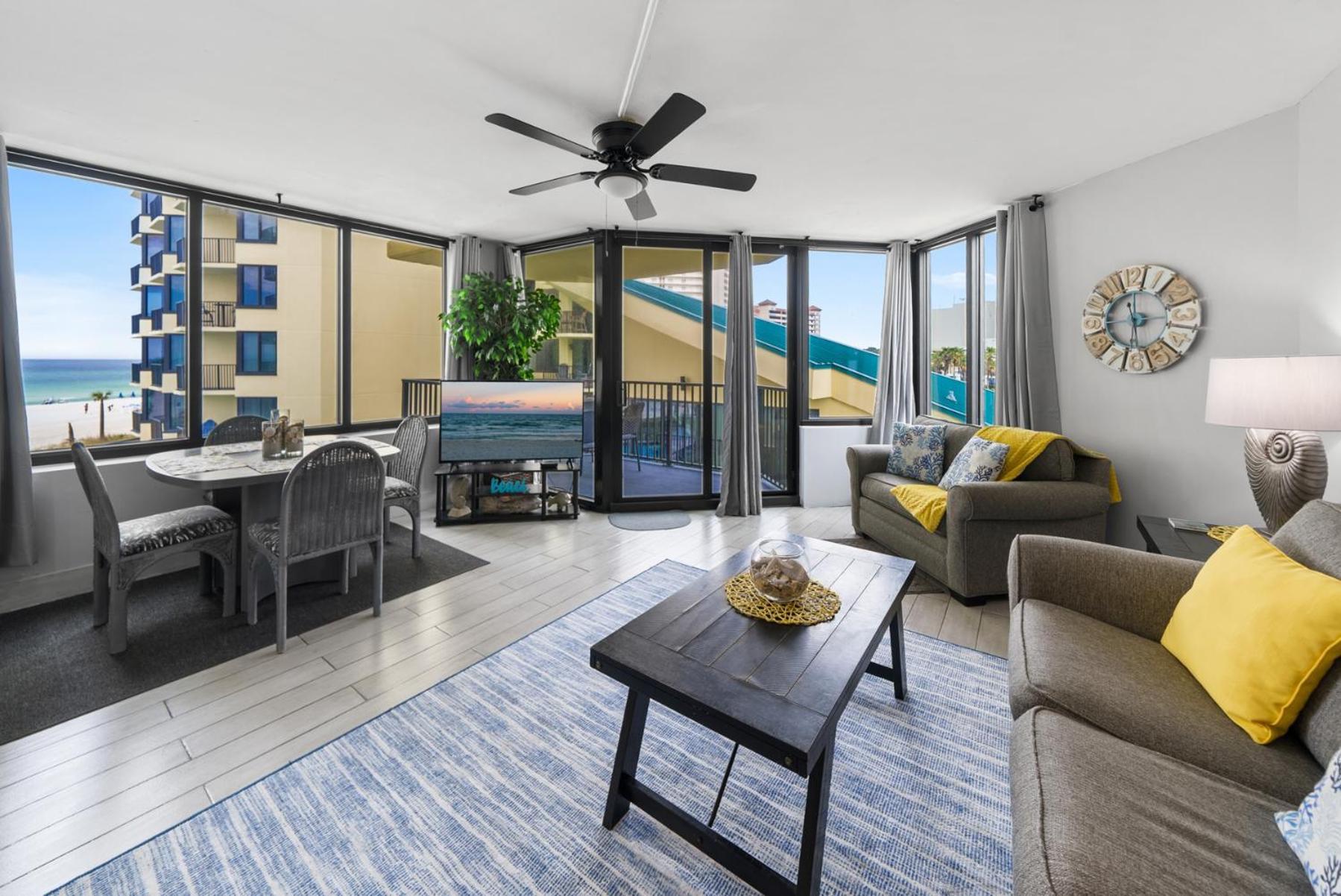 Apartment Spring Special! Renovated - On The Beach! Panama Stadt