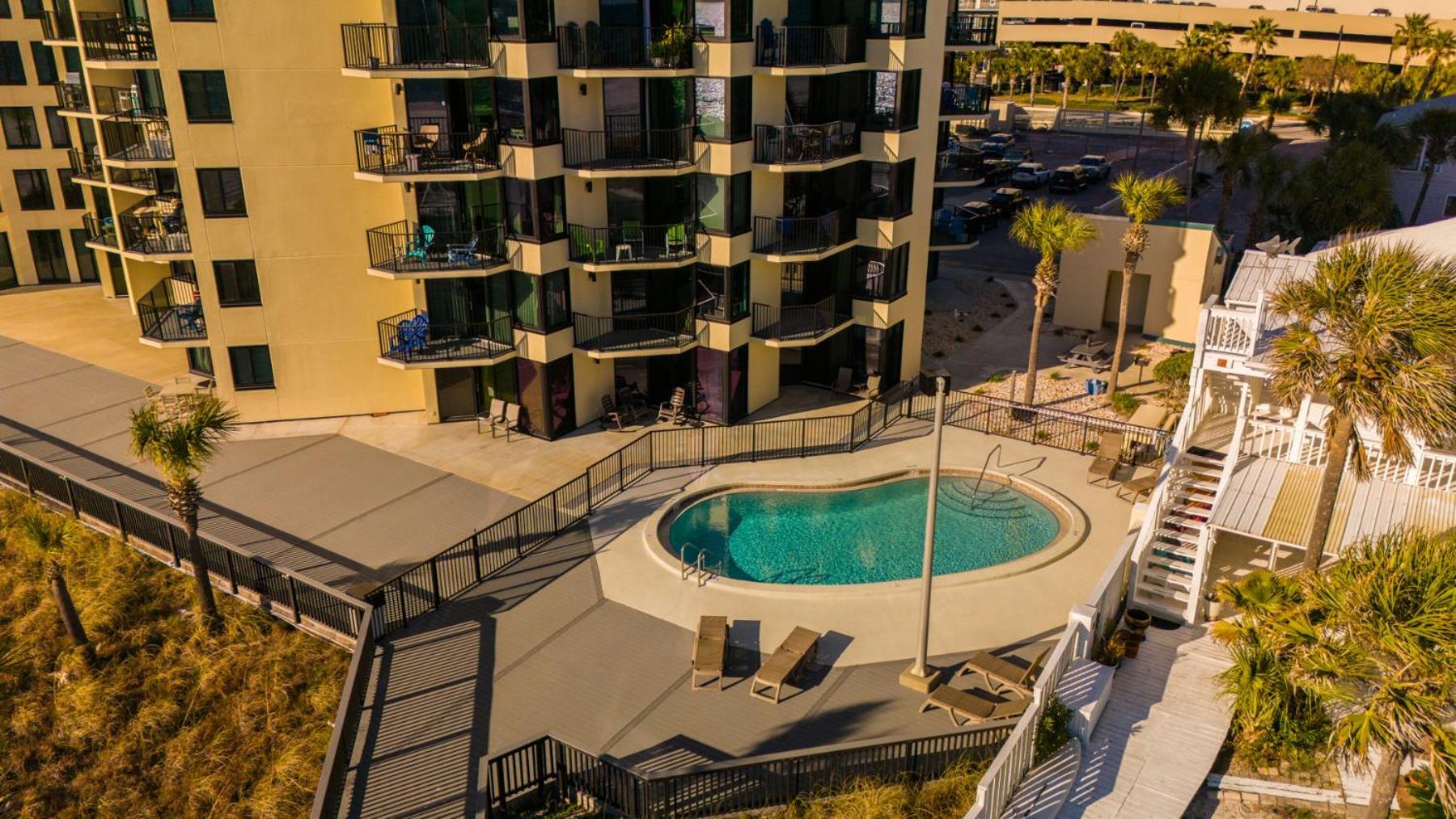Spring Special! Renovated - On The Beach! Panama Stadt