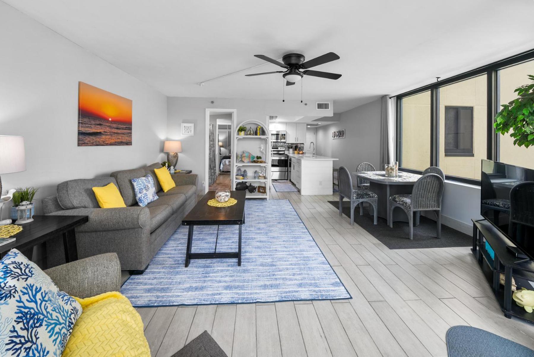 Spring Special! Renovated - On The Beach! Panama Stadt